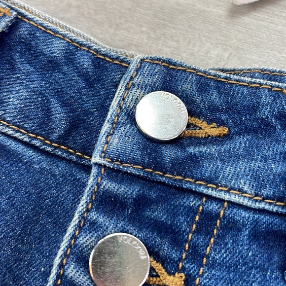 🔆VOLCOME🔆 VOL STONE HIGH RISE SHORTS - Picture 8 of 12